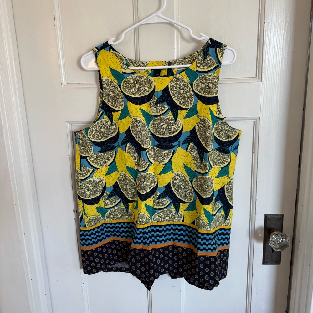 Ann Taylor Factory lemon‎ print top size large
